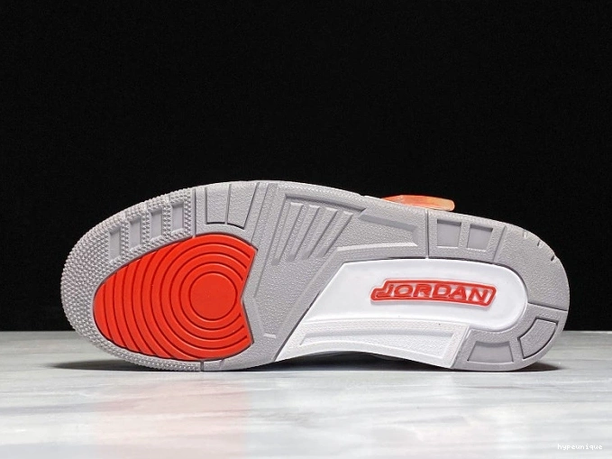 HYPE Air 136064-116 Jordan 3 of Hall Retro Fame 0714